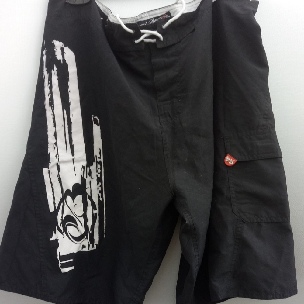 Pacific Blues black graphic board Shorts Size XL
